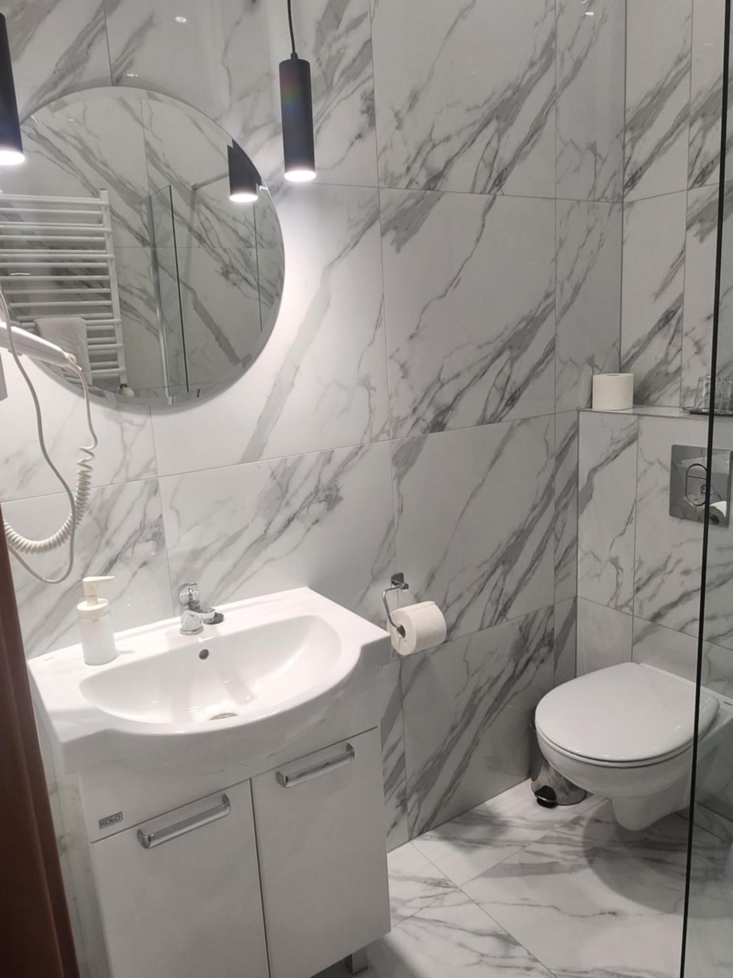 Hotel Dowhan Nowe Bagian luar foto